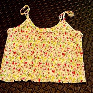 Wild fable medium crop tank adjustable straps